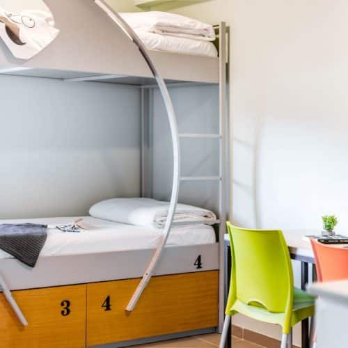 Family Studio Apartment with Bunkbeds and Balcony